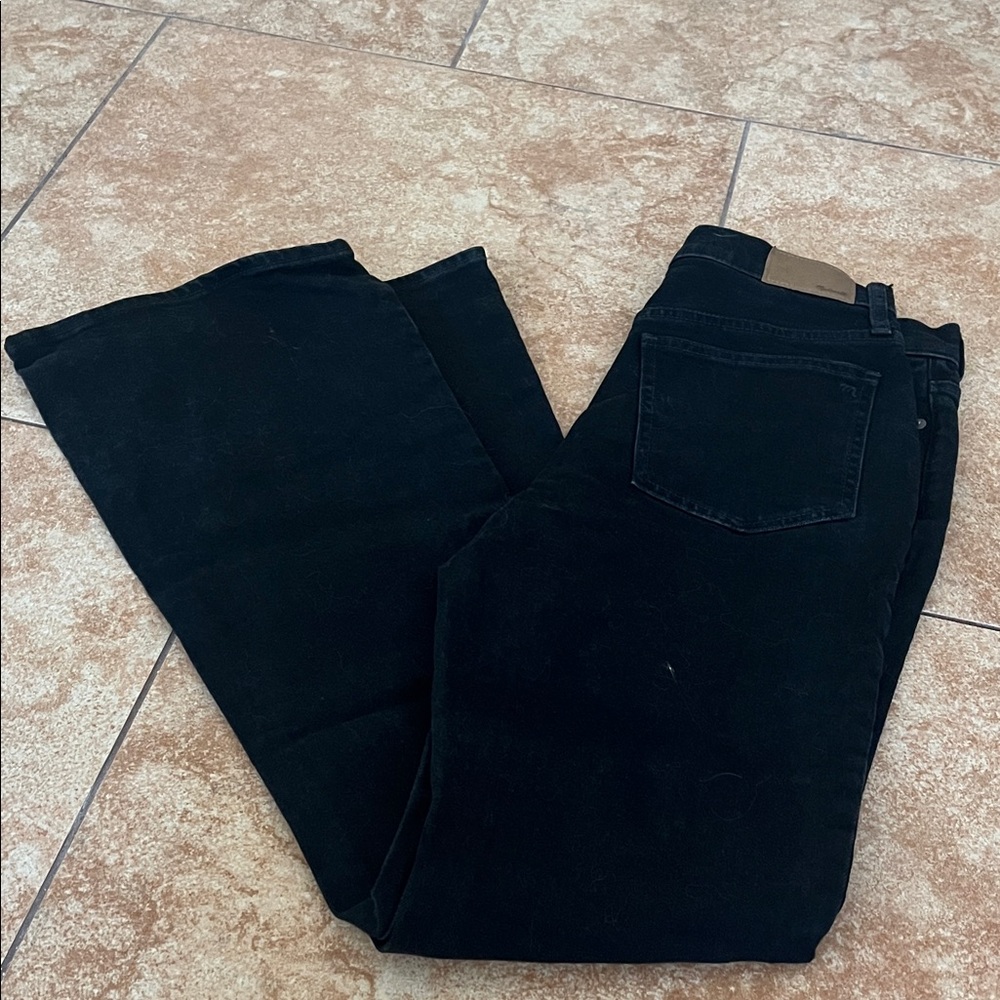 Madewell Straight Leg Jeans in Black